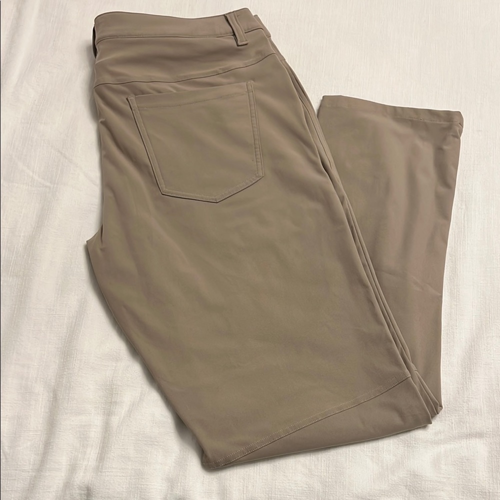 Lululemon Men’s ABC Classic-Fit 5 Pocket Pant 30L